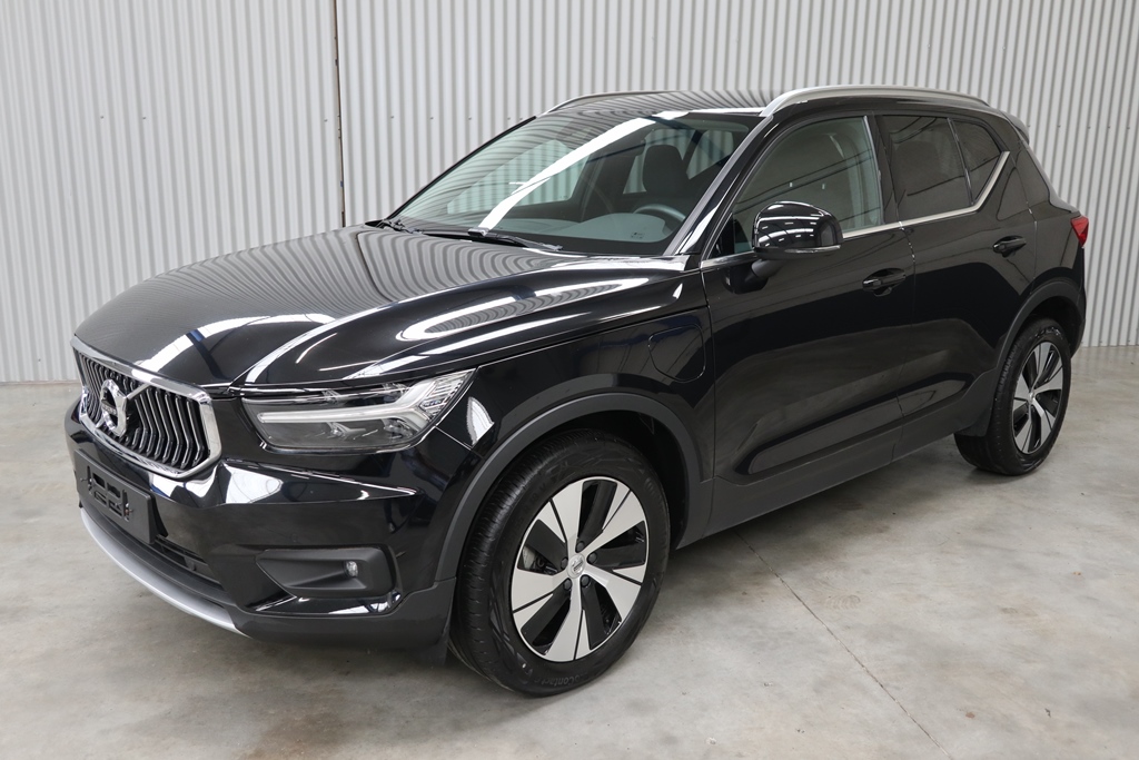 Volvo XC 40 T4 Recharge Plug in Hybrid Inscription Expression ACC Trekhaak Camera DAB